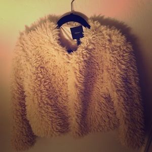 Cozy faux fur jacket! NWOT Size M